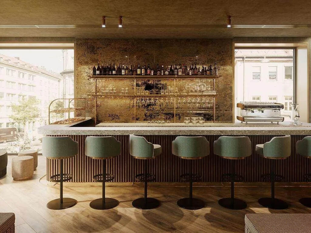 Miano Hotel & Bar München 3*,